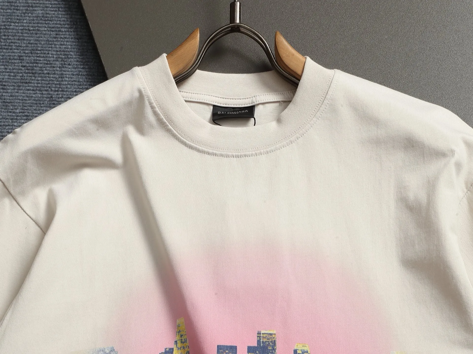 BALENCIAGA 2026 Logo ， Retro Same Style T 320 Versatile : Black Size：XS S M L